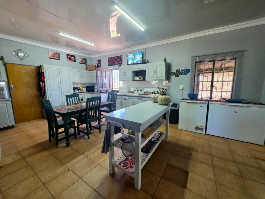 3 Bedroom Property for Sale in Upington Rural Northern Cape